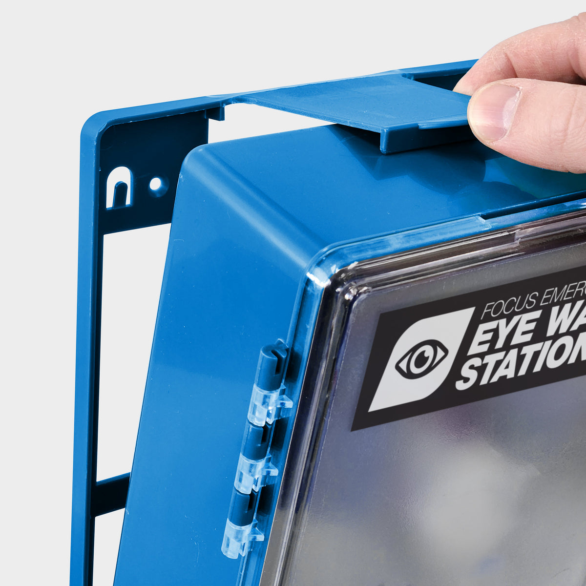 Emergency Eyewash Station | Wall Mount Plastic Case