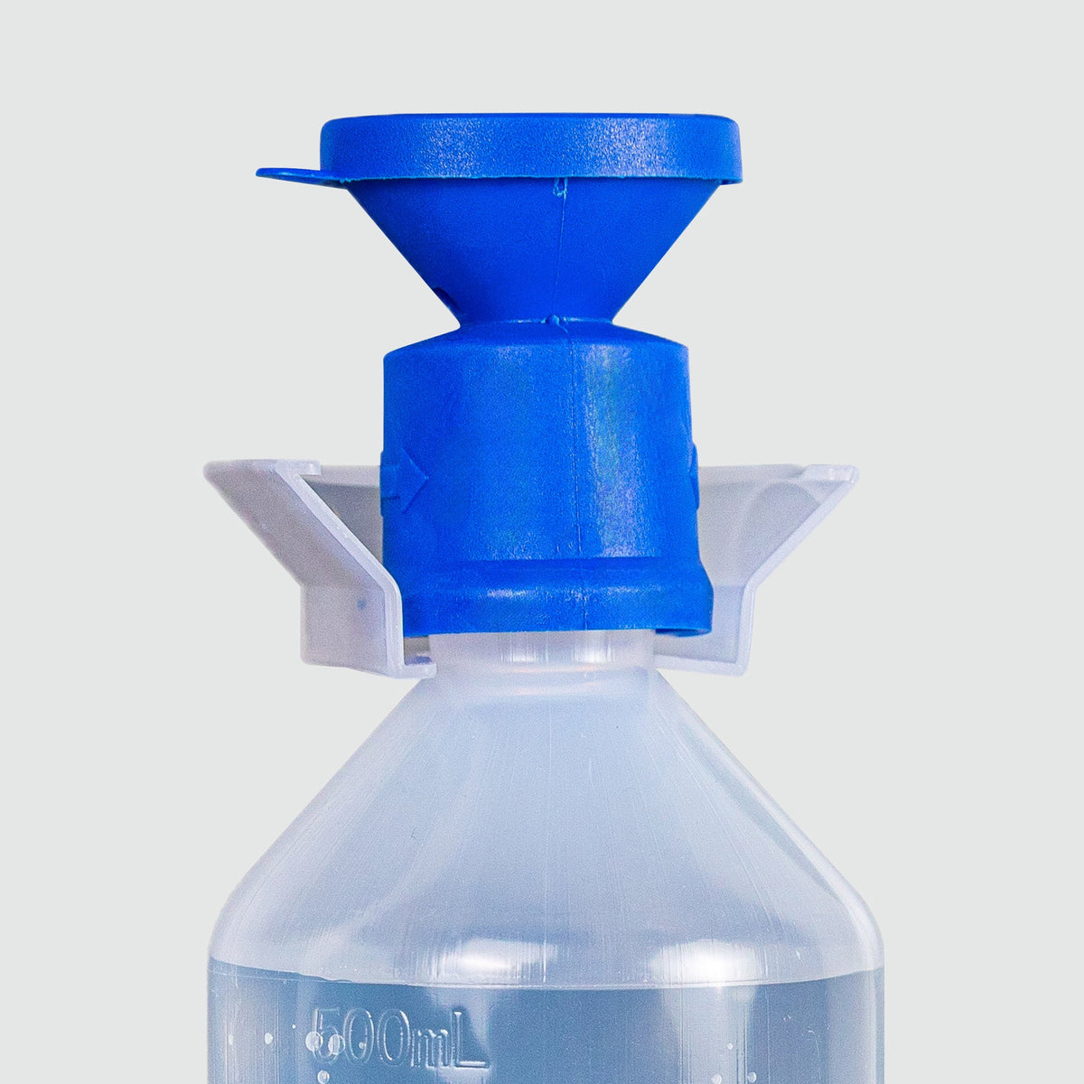Eye Wash 500ml Bottle with Eye Shower | Wall Bracket