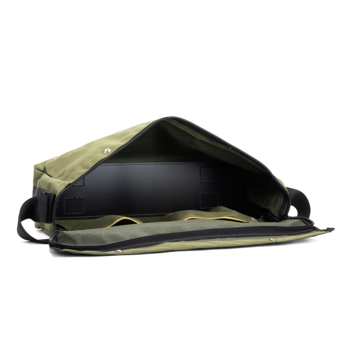 Rugged Xtremes Large Canvas Crib Bag 17L - Green - view 3