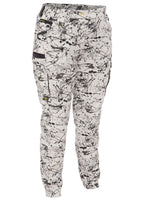 Stretch Camo Cargo Pants - Women's
